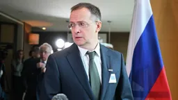 Мединский пошутил про уроки истории на переговорах с Украиной