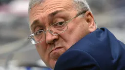 50 млн наличными и мотоцикл Honda Gold Wing получил в качестве взяток бывший первый заместитель Шойгу Руслан Цаликов