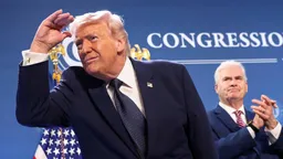 Дональд Трамп остудил нефтяные цены и недовольство своего окружения