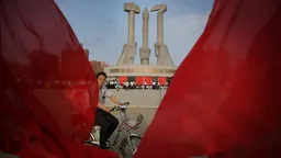 Экс-главе Южной Кореи потребовали дать 10 лет за препятствие аресту