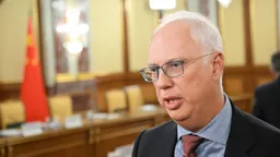 Президент ОАЭ пообедал в кафе Dubai Mall, чтобы успокоить жителей и туристов