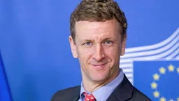 В Еврокомиссии осудили угрозы Зеленского в адрес Орбана