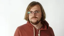 Журналиста «Медузы» Андрея Перцева, которого обвиняют в связи с «нежелательной» организацией, объявили в розыск