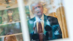 Джорджа Мелони назвала «неприемлемыми» нападки Трампа на папу римского