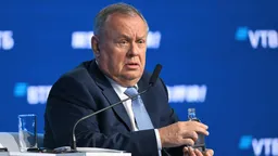 Костин оценил потребность ВТБ в дополнительном капитале в 700 млрд р