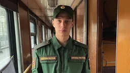 Глеб Калюжный вернулся из армии после службы
