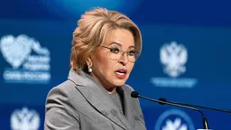 Матвиенко предложила жестко наказывать кадровиков за дискриминацию женщин
