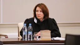 У «золотой судьи» Хахалевой конфисковали 73 участка и около 100 зданий