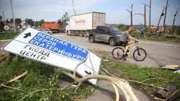 340 человек ликвидируют последствия урагана в Кушве