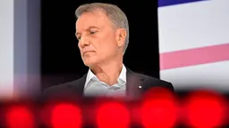 Греф заявил о переохлаждении экономики и призвал ЦБ снизить ключевую ставку