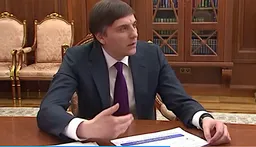 Глава Минпросвещения сообщил о сокращении числа отстающих школьников в РФ до 15%