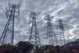 2025年全社会用电量增5% 同比放缓1.8个百分点