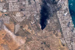 中东战事波及基础设施 科威特电力和海水淡化设施遭袭