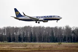 能源内参｜瑞安航空：欧洲5月或现航空燃油短缺；国家电网一季度固定资产投资同比增37%