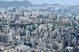 瑞银：香港住宅楼价最乐观升10% 甲级写字楼租金见底回升