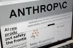 美国下达出口管制令 Anthropic全面关停编程大模型Fable 5和Mythos 5服务