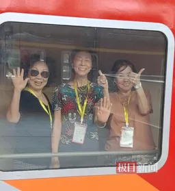 武汉票价最贵火车今发车：一张票2万多 为何还爆满？