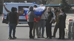 Власти России увеличили присутствие силовиков в городах из-за возможных акций против блокировок интернета