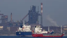 Война на Ближнем Востоке: несколько судов прошли через Ормуз, Китай осудил блокаду