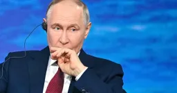 Владимир Путин: "Пока не вижу смысла встречаться с Зеленским"