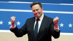 Forbes: Илон Маск стал первым в истории человеком с состоянием более $800 млрд