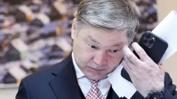 Суд наложил обеспечительный арест на активы собственников «Сирена-Трэвел»