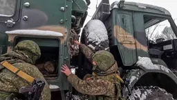 Минобороны: в зоне СВО используются средства связи, не завязанные на Telegram