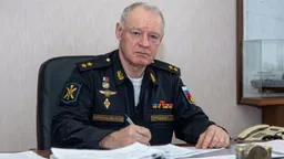 Генерал-лейтенант, командующий авиацией Северного флота погиб при крушении Ан-26 в Крыму