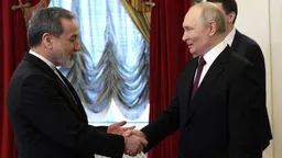 Лавров назвал «полезными» переговоры Путина и Арагчи