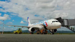 Самолет вынуждено сел в Нижневартовске из-за плохого самочувствия пассажирки, она скончалась