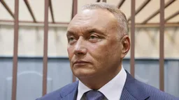 Бывший сенатор Савельев получил 10 лет за организацию подготовки убийства