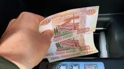 Кэш возвращается: ЦБ рассказал, почему даже сторонники безнала снова носят наличные