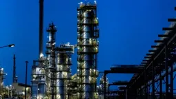 Единственный НПЗ Грузии решил отказаться от российской нефти из-за угрозы санкций ЕС