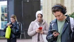 «В целях безопасности»: в Петербурге официально предупредили о возможных отключениях мобильного интернета»