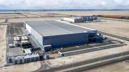 Иранские дроны повредили три дата-центра Amazon в ОАЭ и Бахрейне