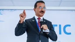 Портовый гигант DP World отправил в отставку CEO на фоне возможных связей с Эпштейном