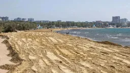 Роспотребнадзор отказался предоставлять данные о качестве воды и песка в Анапе