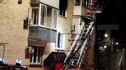 Три человека погибли, еще четверо пострадали при пожаре в центре Москвы