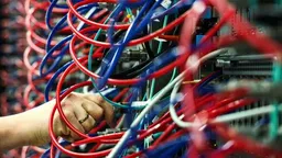 В центре Москвы спустя почти три недели шатдауна заработал мобильный интернет