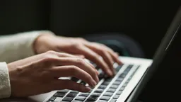 В агрегаторе слитых баз появилась утечка покупателей «оппозиционных магазинов»