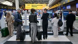 Визовый центр Франции изменит правила подачи документов для россиян