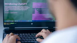 ⚡️ В России готовятся заблокировать ChatGPT, Claude и Gemini