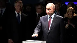 Европа продолжает платить друзьям Путина