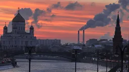 Близкие к Кремлю экономисты предупредили об угрозе рецессии до конца года