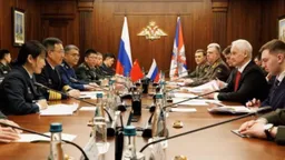 俄防长会见董军：当今，俄中军事合作变得尤为重要