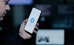 Роскомнадзор и ФАС признали размещение любой рекламы в Telegram незаконным