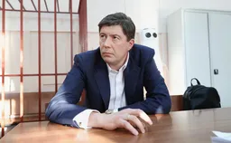 Суд по заявлению Альфа-банка признал банкротом экс-владельца банка "Югра" Хотина