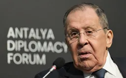 Лавров назвал переговоры по Украине в Стамбуле не приоритетом номер один