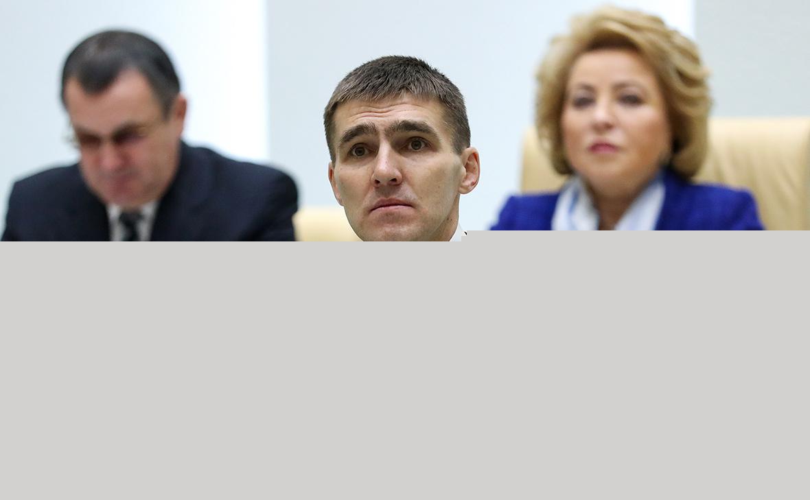 Игорь Краснов рекомендовал на пост зампреда Верховного суда Олега Нефедова — судью, признавшего экстремистскими ЛГБТ, сатанизм и «Мемориал»