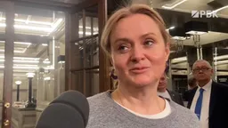 Михаил Ефремов впервые сыграл в спектакле после выхода из колонии